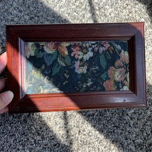 Tapestry jewelry box